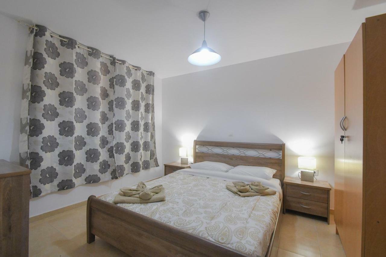 Villa The Olive Garden House Haraki Esterno foto