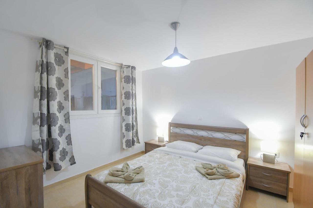 Villa The Olive Garden House Haraki Esterno foto